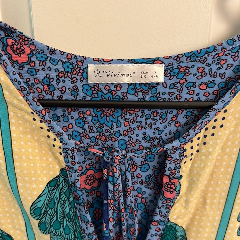 Dress R. vivimos - Picture 3 of 3